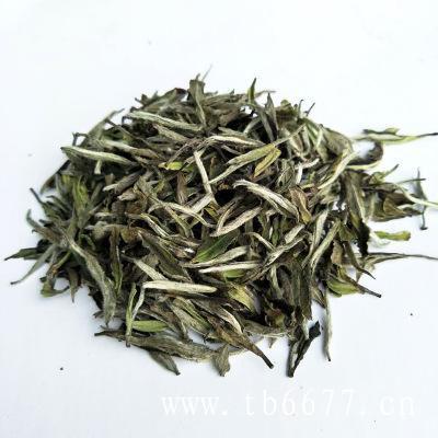 白毫银针茶适合什么人？,福鼎白茶茶饼的价格多少